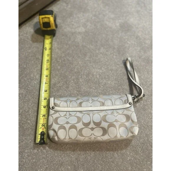 Coach Kristin Signature Wristlet Beige Canvas White Leather, Small Purse Bag - Picture 6 of 14